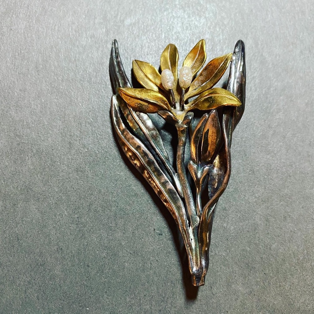 Vintage artisan sterling silver brass flower Pearl brooch pin